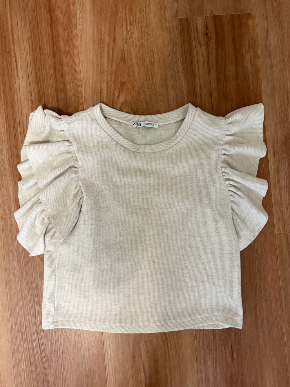 ZARA Cream Ruffle Sleeve Tee